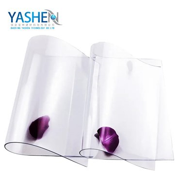 Tischset aus PVC-Kristall
